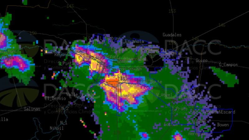 Cayó granizo en varios distritos y también en la ciudad